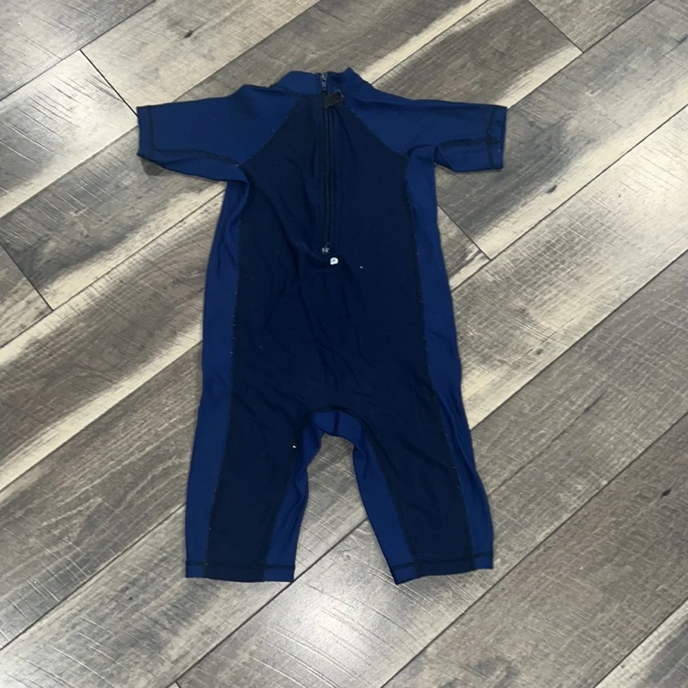 Quiksilver authentic quicksilver
